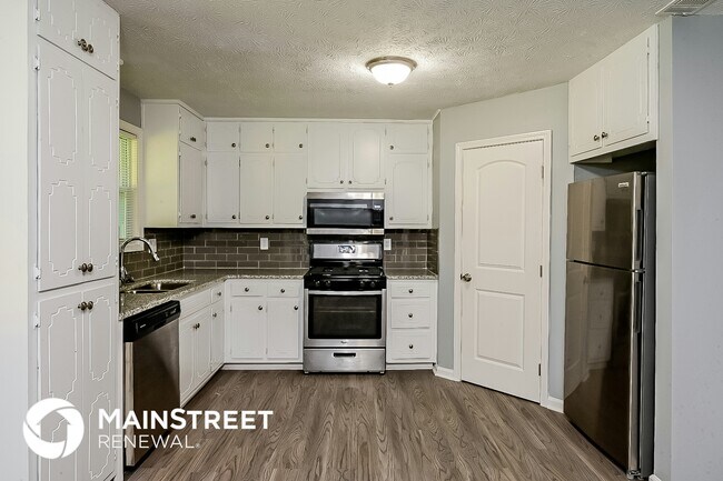 Foto del edificio - 1118 Walnut Creek Ln
