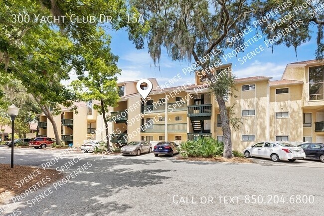 Building Photo - 300 Yacht Club Dr