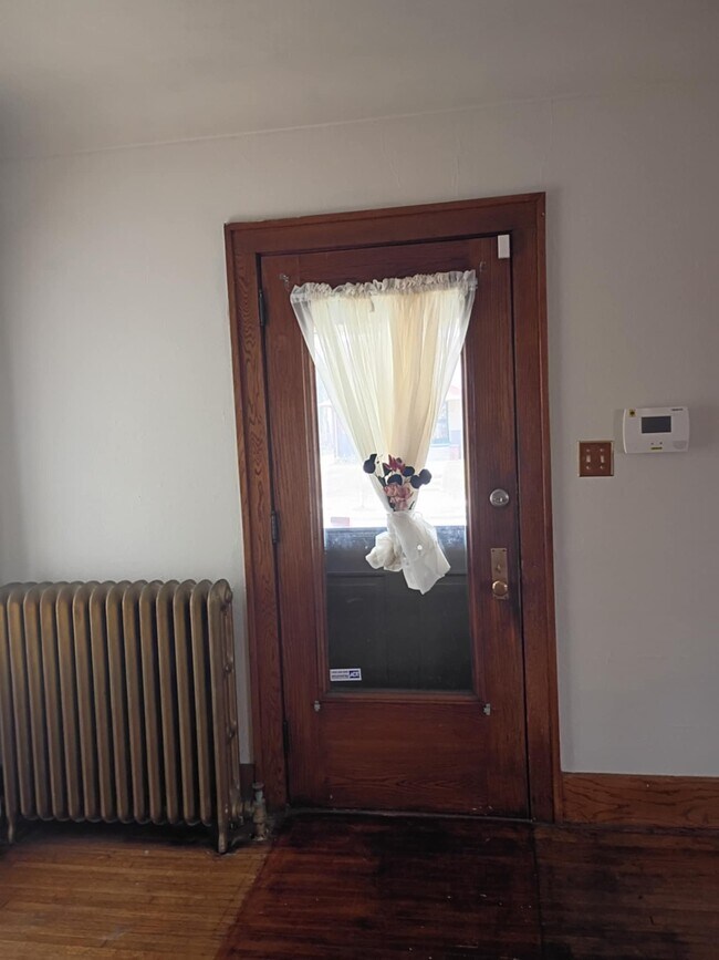 Foto del edificio - 1436 Palmetto Ave