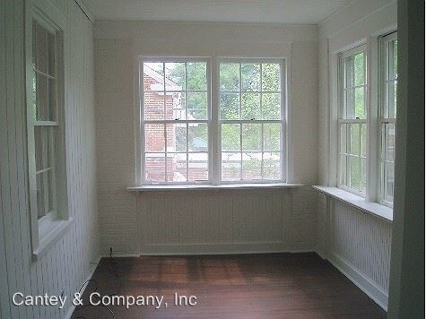 Foto del edificio - 329 Harden St