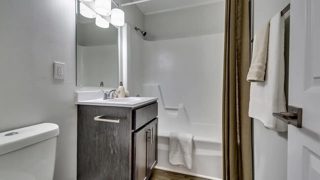 Foto del edificio - 4215 Chambers Rd