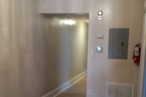 hall - 4008 Windsor St