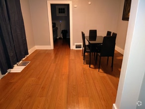 Building Photo - 325 Voorheis St