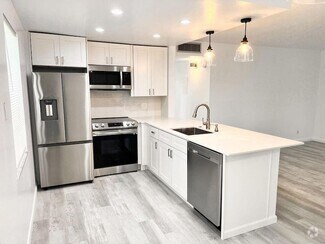 Building Photo - 58 Normandy Ln