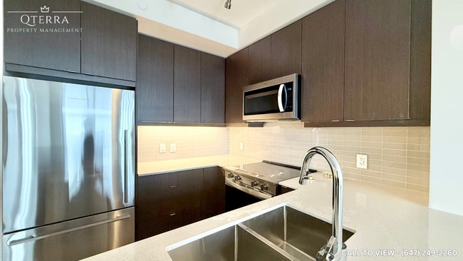 Photo du bâtiment - 3270 Sheppard Av E