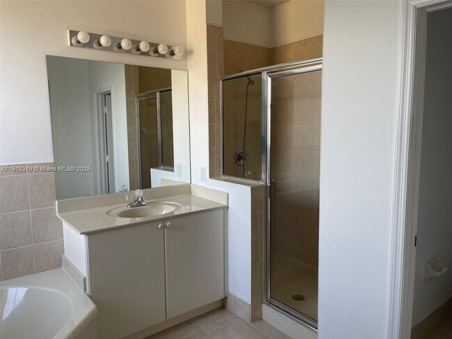 Foto del edificio - 11413 SW 137th Psge