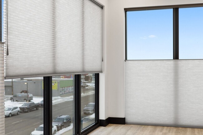 Foto del edificio - Holiday Special! Get one month FREE! Limited-time offer—$1,795- 1 Bedroom/1 Bathroom Luxury Newly...