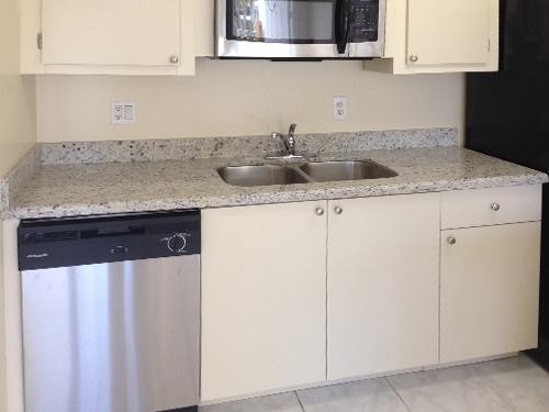 Foto del edificio - 639 Executive Center Dr