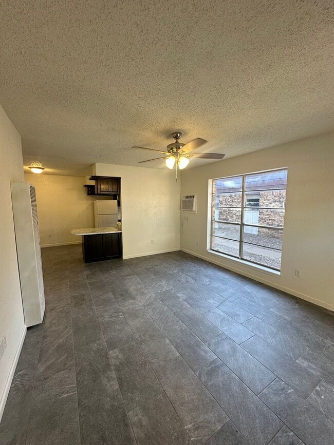 Building Photo - 113 Sasser Dr