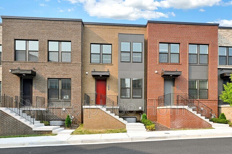 Foto principal - 4207 La Plata Ave