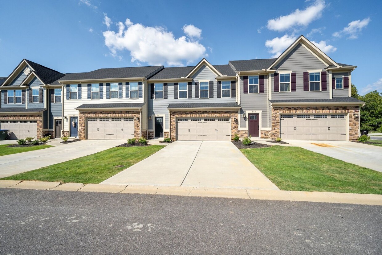 Primary Photo - Newly Constructed 3 Bed/2.5 Bath Townhome ...