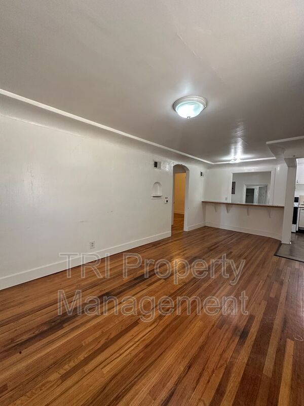 Foto del edificio - 2304 9th Ave