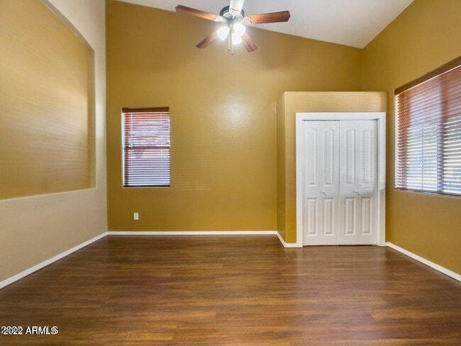 Building Photo - 2406 W Sienna Bouquet Pl