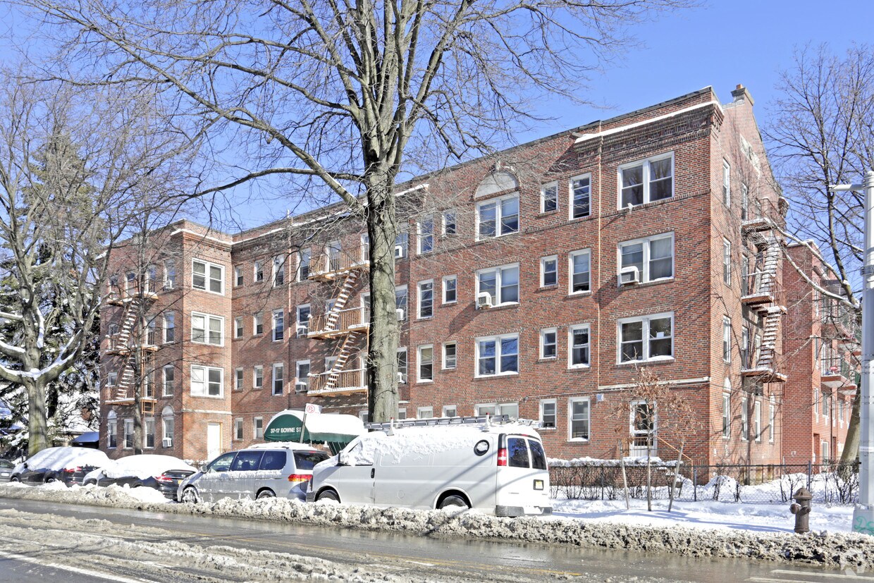 Primary Photo - 143-15 38th Ave
