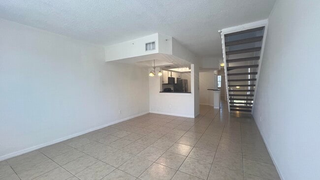 Foto del edificio - 735 SW 148th Ave
