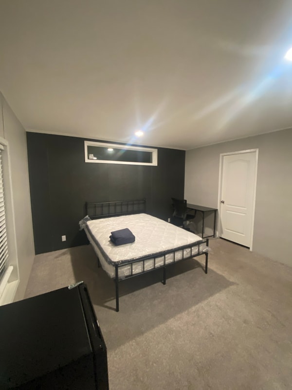 Building Photo - 111 Audubon Ave