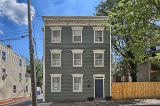 Building Photo - 901 Capitol St