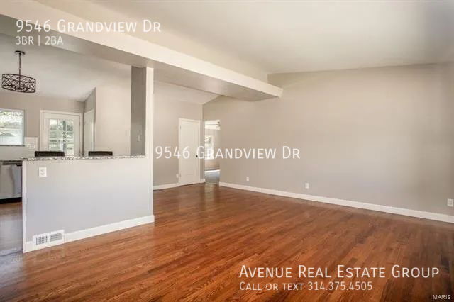 Foto del edificio - 9546 Grandview Dr