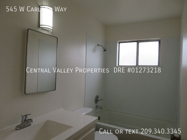 Foto del edificio - 545 W Carlton Wy