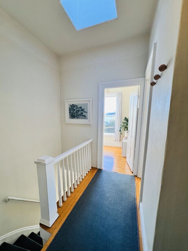 Building Photo - Boutique Condo Living at 532 Noe Street: A...