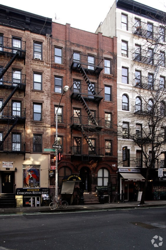 Primary Photo - 122 MacDougal St