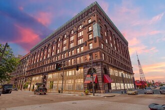 Building Photo - 1209 Washington Ave