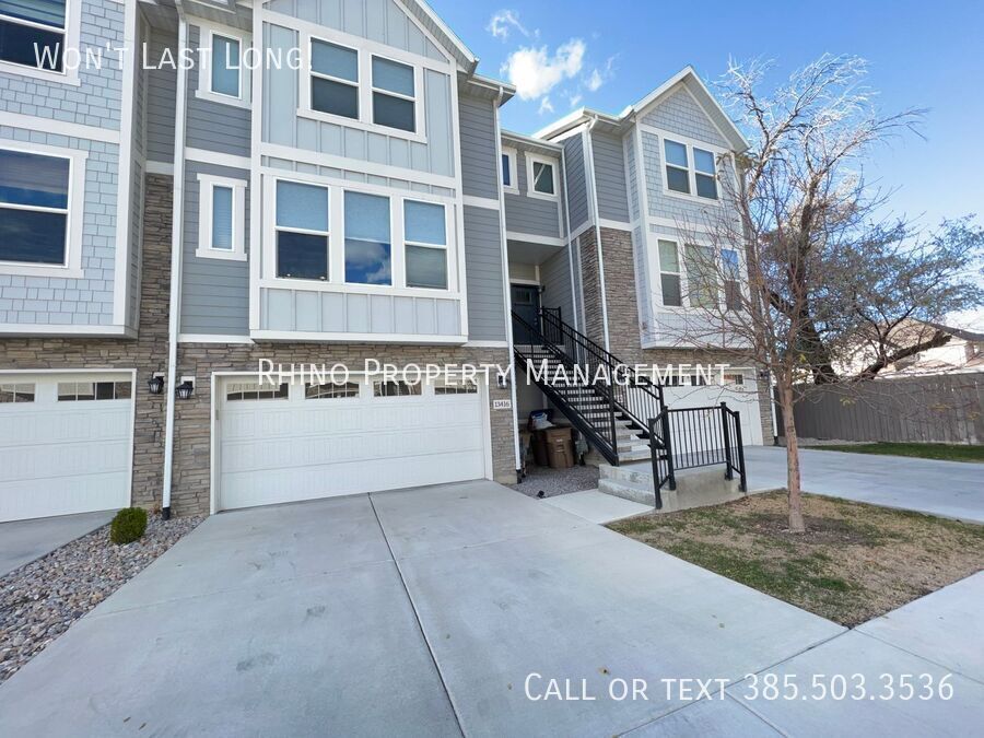 Primary Photo - 13416 Purple Ash Ln
