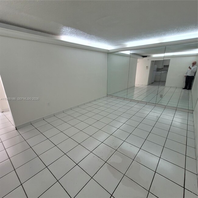 Foto del edificio - 5100 SW 41st St