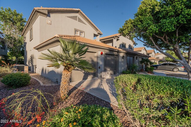 Foto del edificio - 7401 W Arrowhead Clubhouse Dr