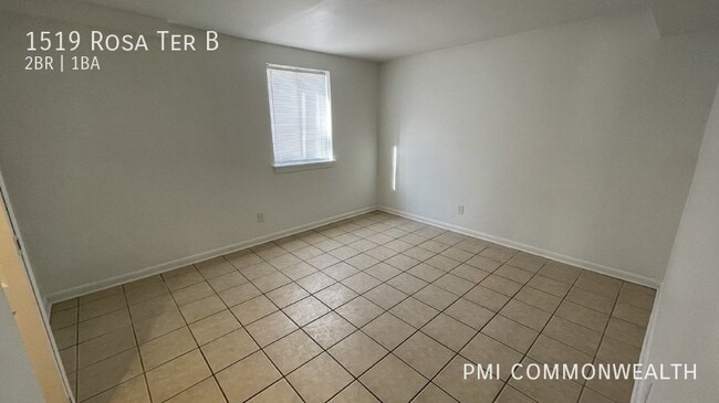 Building Photo - 1519 Rosa Terrace
