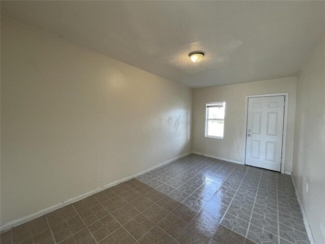 Building Photo - 113 Washington Ave