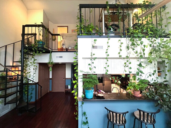 Foto del edificio - 9124 S Pointe Ridge Ln