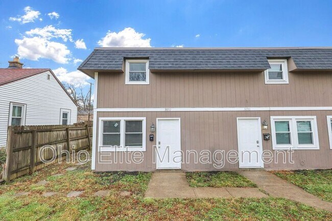 Foto del edificio - 3092 Grasmere Ave