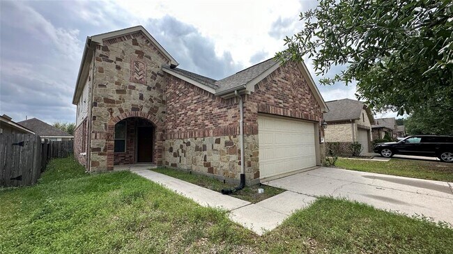 Foto del edificio - 1703 Thornhollow Dr