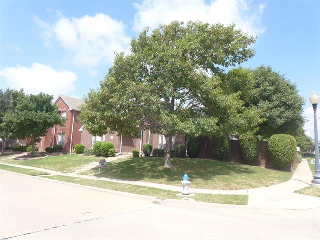 Foto del edificio - 2026 Fox Glen Dr