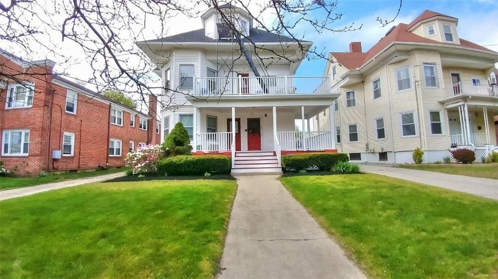 165 Norwood Ave Unit 3R, Cranston, RI 02905 Room for Rent in Cranston