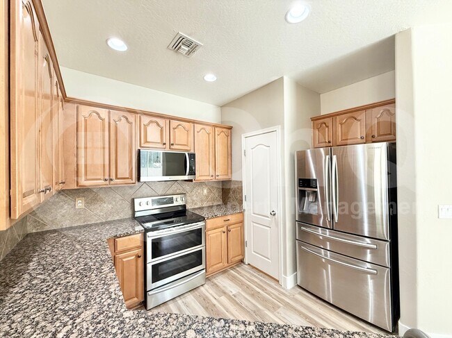 Foto del edificio - 3690 E Longhorn St