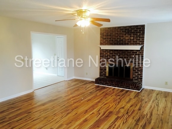 Building Photo - 105 Wintergreen Ct