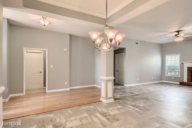 Building Photo - 2 br, 2 bath House - 1487 Empress Dr UNIT