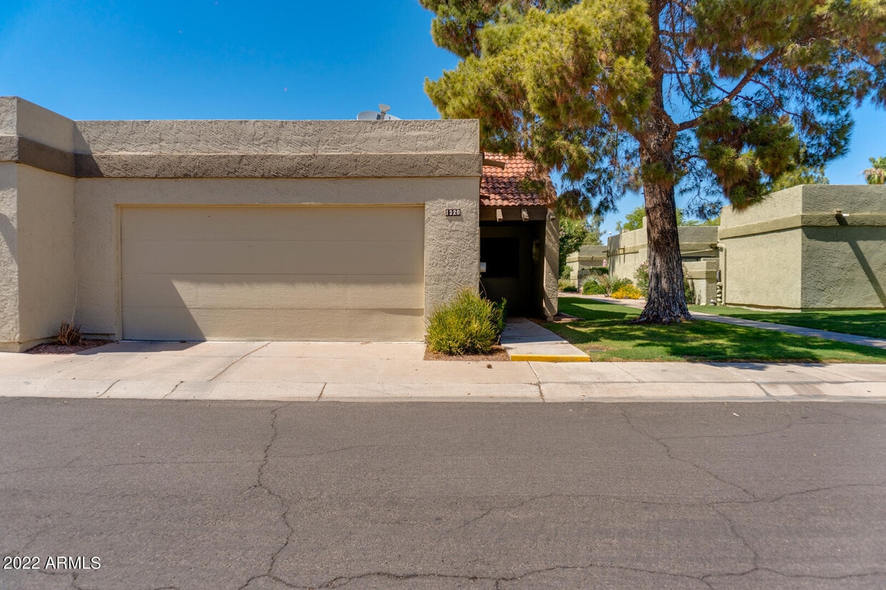 1320 E Barbara Dr, Tempe, AZ 85281 Townhome Rentals in Tempe AZ