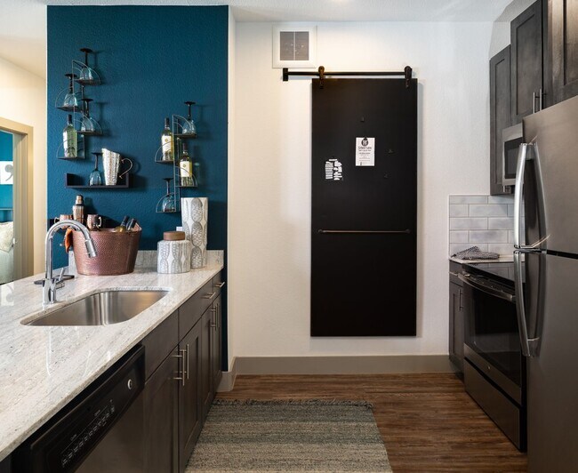 Foto del edificio - Affordable One-Bedroom Flats: Modern Comfo...