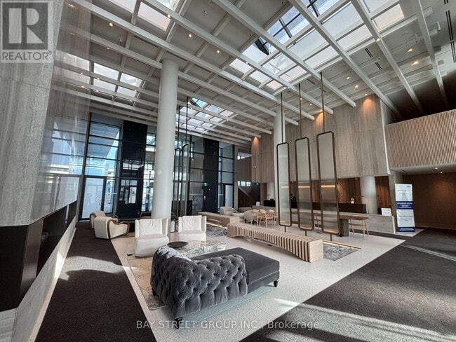 Photo du bâtiment - 195 Commerce St