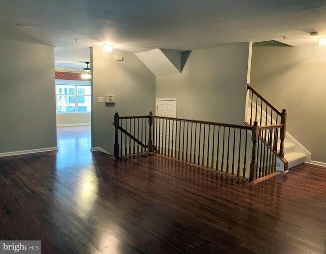 Building Photo - 11348 King George Dr