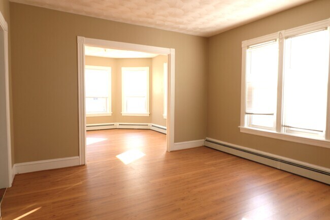Formal dining room - 46 Margaret St
