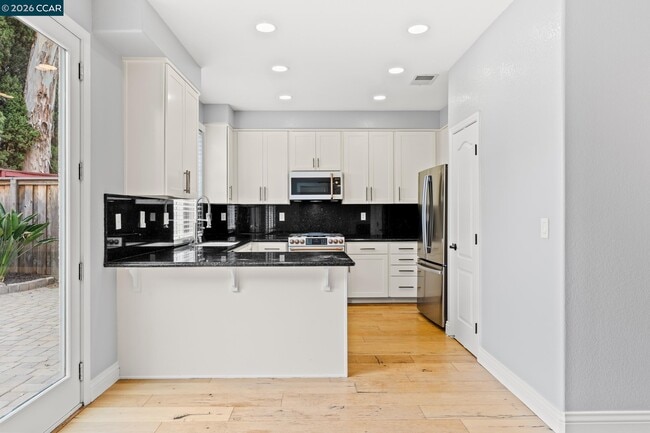 Building Photo - 3927 Hidden Grove Ln