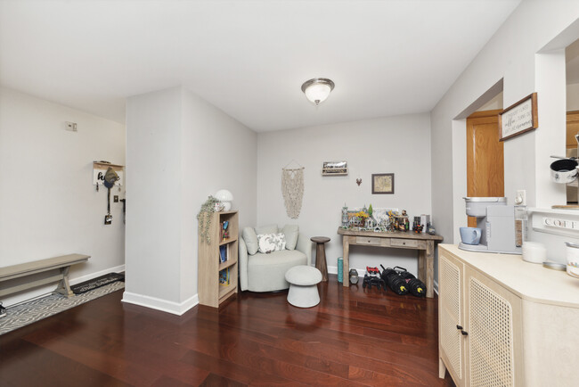 Building Photo - 541 73rd St