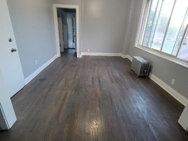 Foto del edificio - 9719 S Prairie Ave