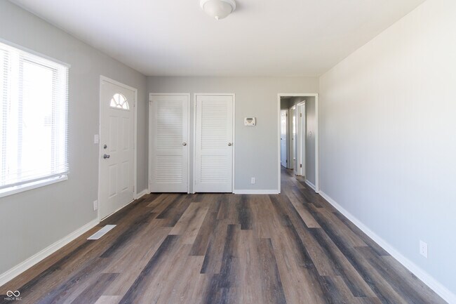 Foto del edificio - 4033 Beauport Rd