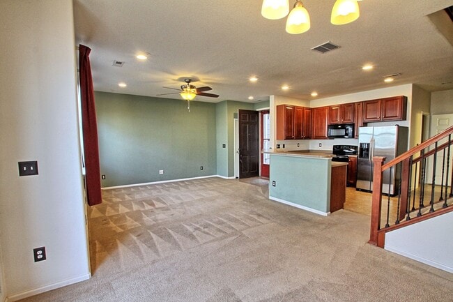 Photo - 17201 Lark Water Ln Apartment
