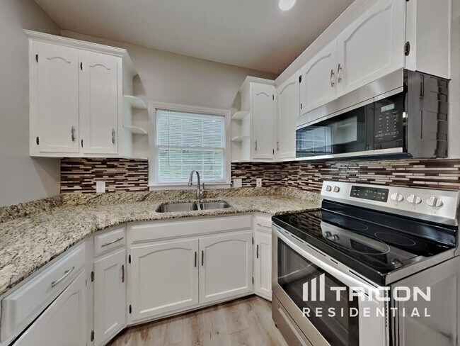 Building Photo - 229 Blair Dr